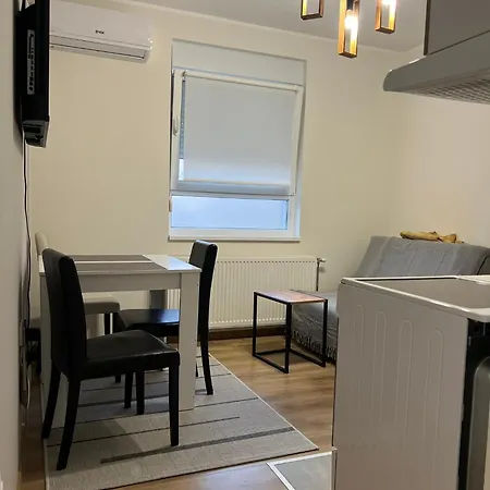 Ideja 1 شقة نوفي ساد